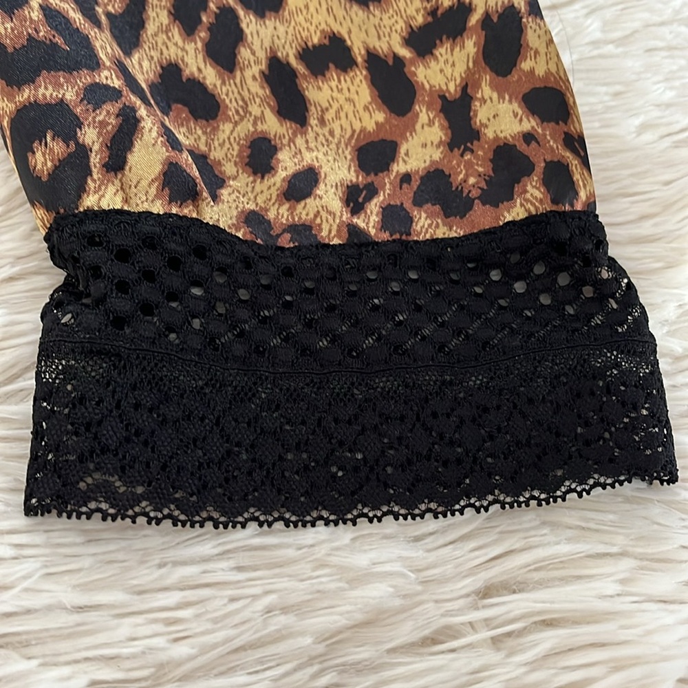 Cheetah Print Silk Robe - Picture 8 of 15